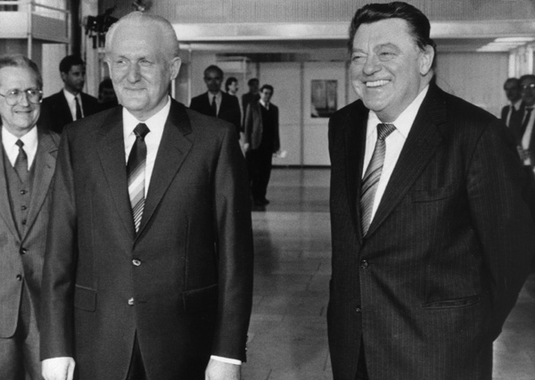 Günter Mittag and Franz Josef Strauß in Bonn (April 6, 1984)